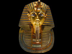 Золотая погребальная маска Тутанхамона. Каирский музей. Египет